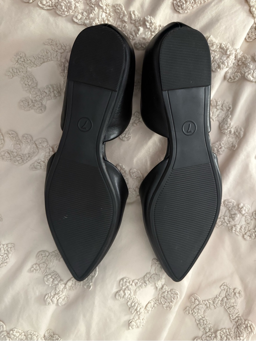 A New Day Black Pointed Flats Size 7 - Picture 2 of 2